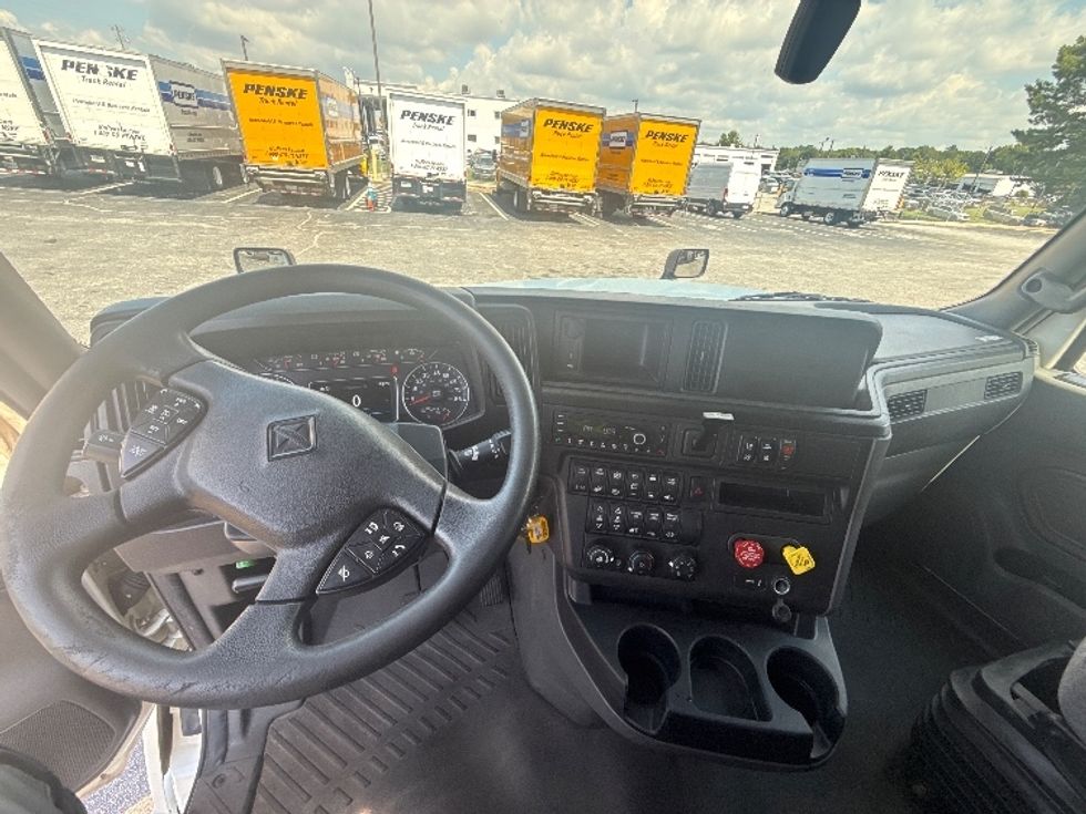 Sleeper Tractor-Heavy Duty Tractors-International-2022-LT625-Forest Park-GA-414,329\n\t\tmiles-$ 64,250 - Image 11