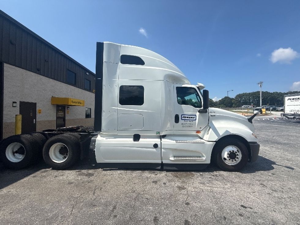 Sleeper Tractor-Heavy Duty Tractors-International-2022-LT625-Forest Park-GA-414,329\n\t\tmiles-$ 64,250 - Image 8