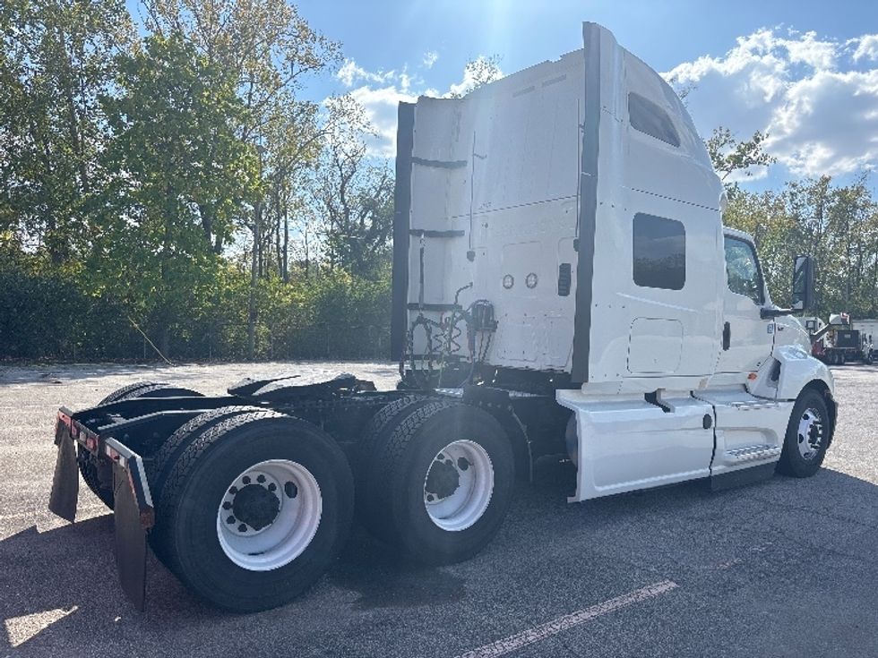 Sleeper Tractor-Heavy Duty Tractors-International-2022-LT625-Fort Wayne-IN-402,187\n\t\tmiles-$ 63,000 - Image 7