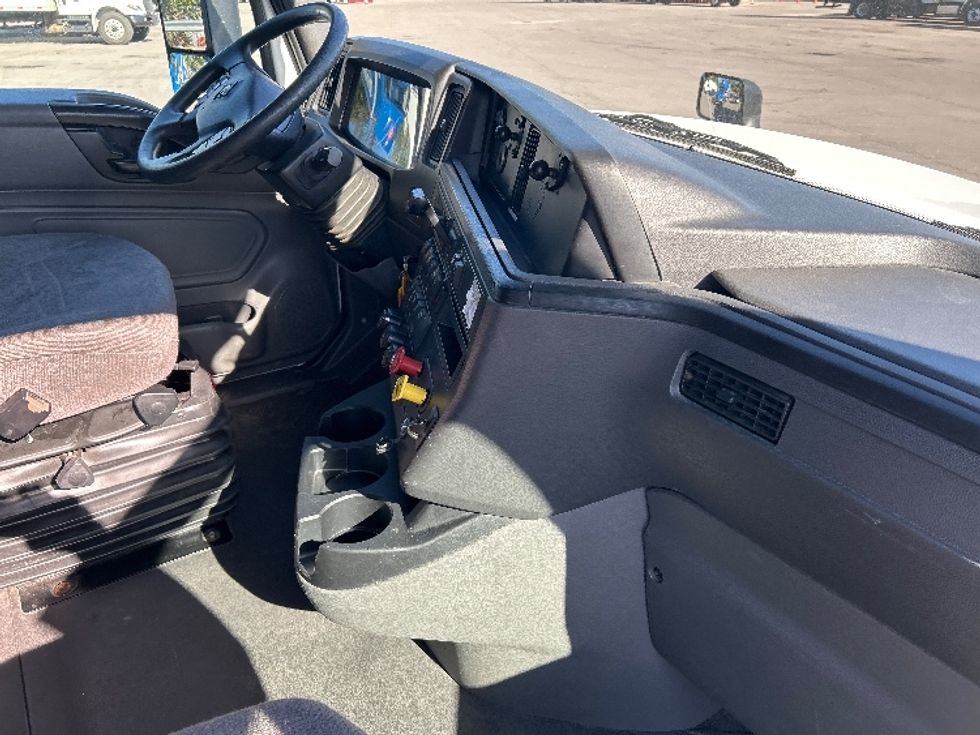 Sleeper Tractor-Heavy Duty Tractors-International-2022-LT625-Fort Wayne-IN-404,675\n\t\tmiles-$ 62,750 - Image 15