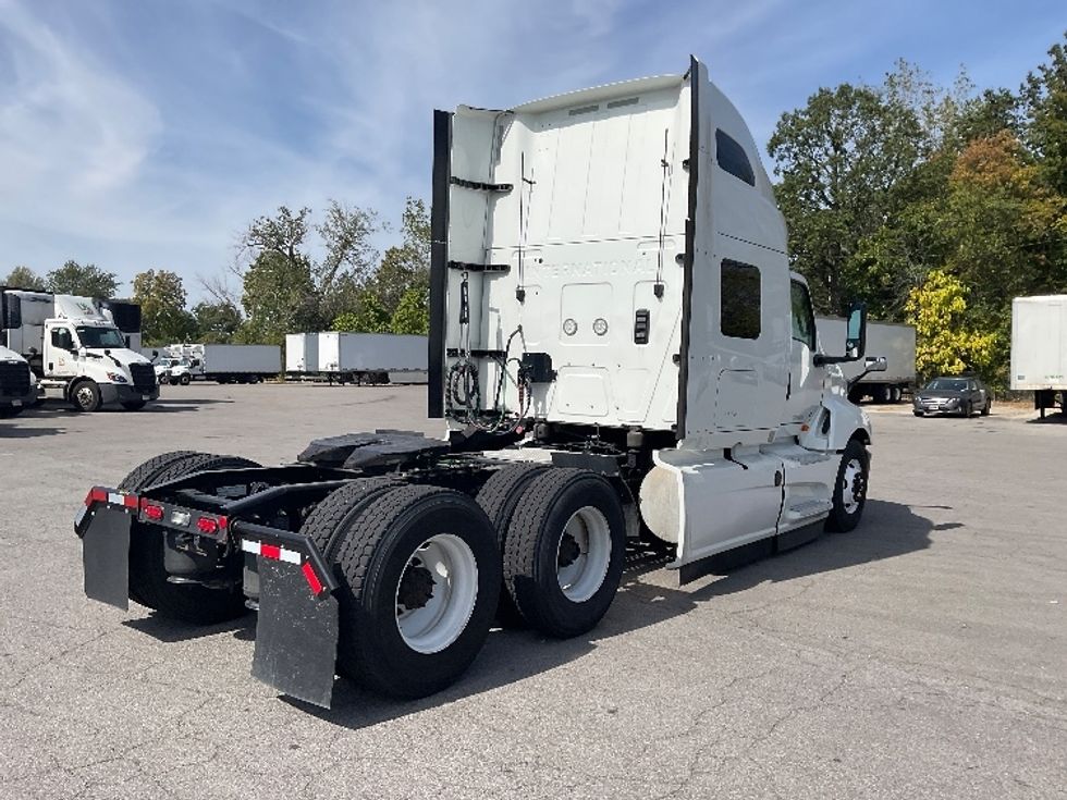 Sleeper Tractor-Heavy Duty Tractors-International-2022-LT625-Fort Wayne-IN-404,675\n\t\tmiles-$ 62,750 - Image 7