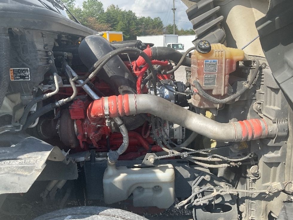 Sleeper Tractor-Heavy Duty Tractors-International-2022-LT625-Homewood-AL-378,764\n\t\tmiles-$ 68,500 - Image 20