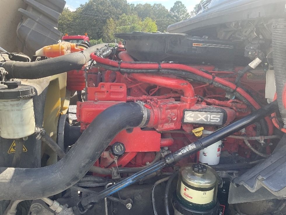 Sleeper Tractor-Heavy Duty Tractors-International-2022-LT625-Homewood-AL-378,764\n\t\tmiles-$ 68,500 - Image 21