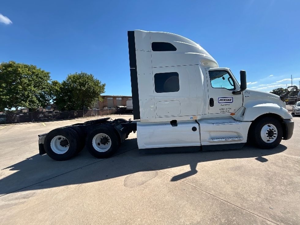 Sleeper Tractor-Heavy Duty Tractors-International-2022-LT625-Houston-TX-448,968\n\t\tmiles-$ 59,750 - Image 8