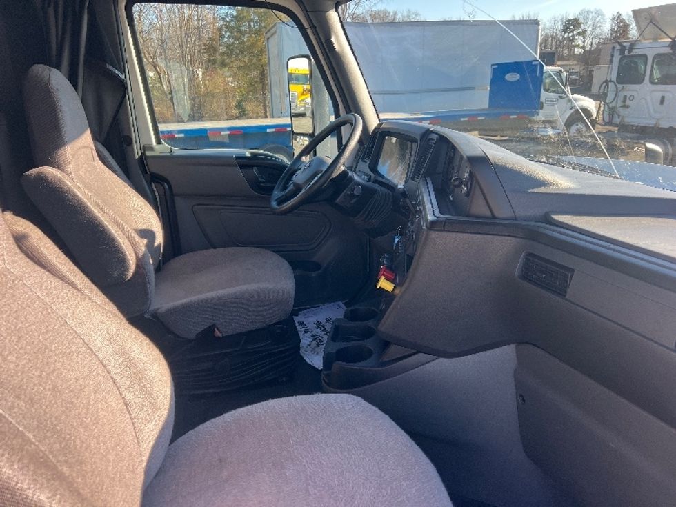 Sleeper Tractor-Heavy Duty Tractors-International-2022-LT625-Indian Trail-NC-271,232\n\t\tmiles-$ 71,000 - Image 15