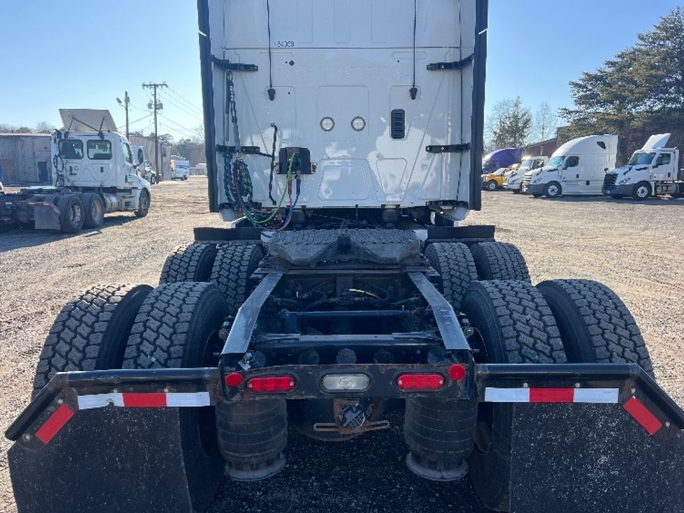 Sleeper Tractor-Heavy Duty Tractors-International-2022-LT625-Indian Trail-NC-271,232\n\t\tmiles-$ 71,000 - Image 6
