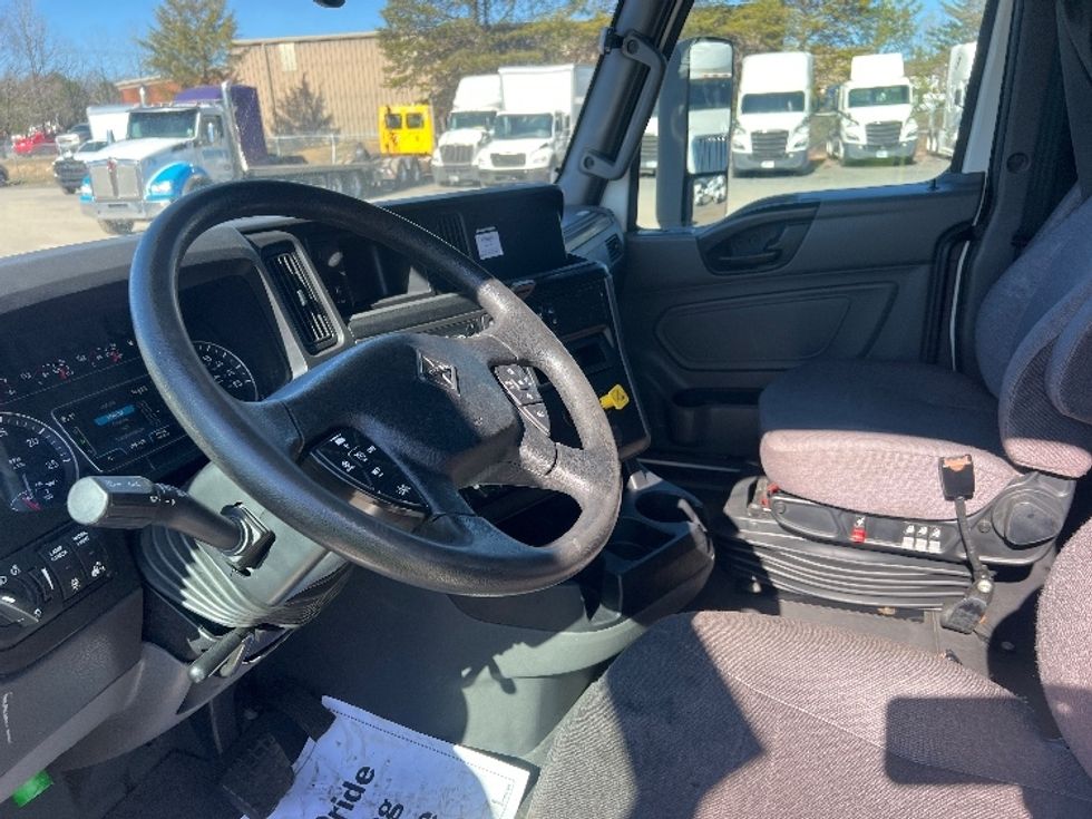 Sleeper Tractor-Heavy Duty Tractors-International-2022-LT625-Indian Trail-NC-278,419\n\t\tmiles-$ 71,750 - Image 10
