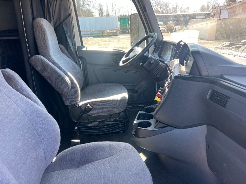 Sleeper Tractor-Heavy Duty Tractors-International-2022-LT625-Indian Trail-NC-278,419\n\t\tmiles-$ 71,750 - Image 15