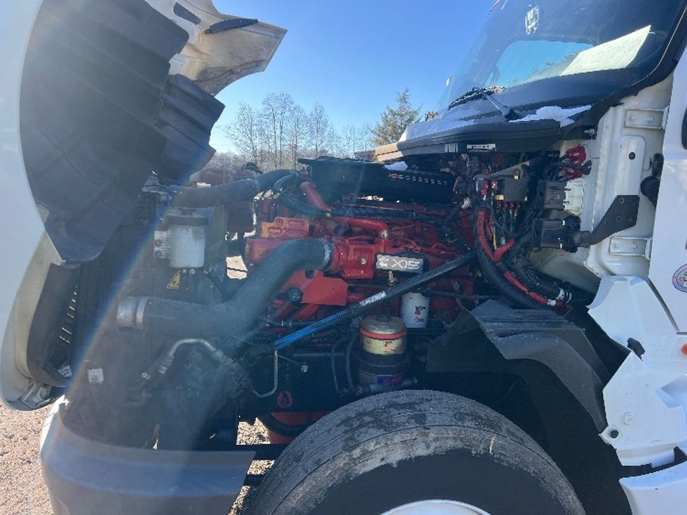 Sleeper Tractor-Heavy Duty Tractors-International-2022-LT625-Indian Trail-NC-393,632\n\t\tmiles-$ 61,250 - Image 21