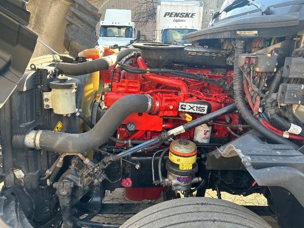 Sleeper Tractor-Heavy Duty Tractors-International-2022-LT625-Jessup-PA-482,733\n\t\tmiles-$ 52,000 - Image 21