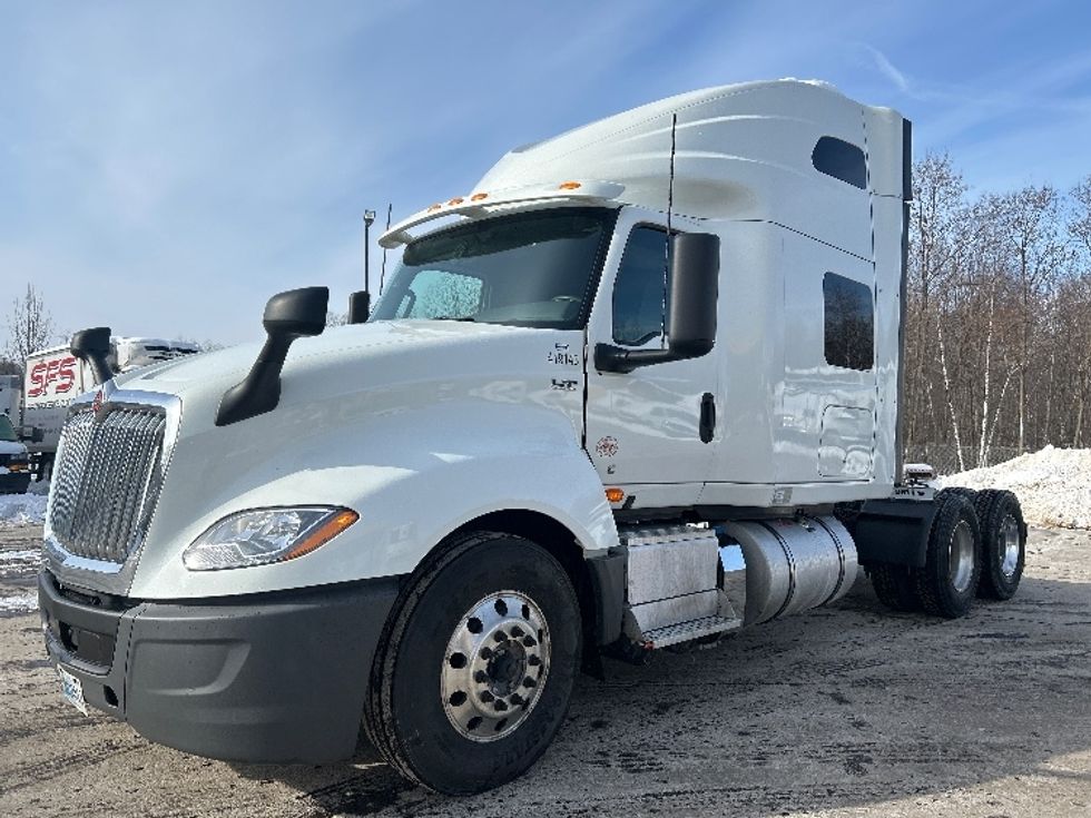 Sleeper Tractor-Heavy Duty Tractors-International-2022-LT625-Jessup-PA-491,586\n\t\tmiles-$ 51,250 - Image 3