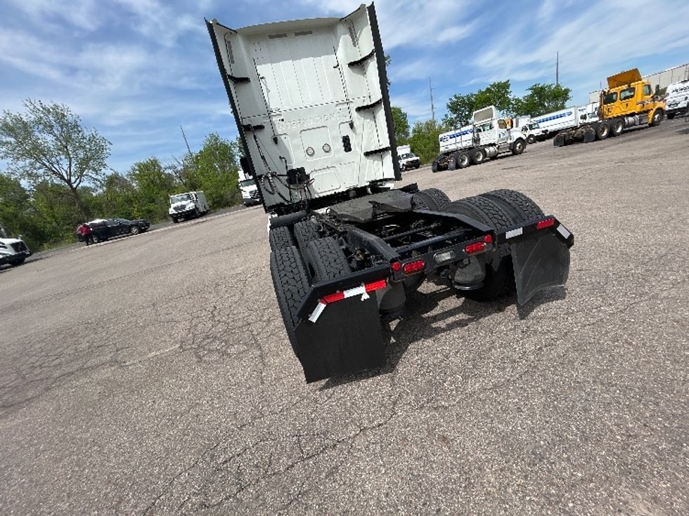 Sleeper Tractor-Heavy Duty Tractors-International-2022-LT625-Kalamazoo-MI-415,969\n\t\tmiles-$ 60,750 - Image 23
