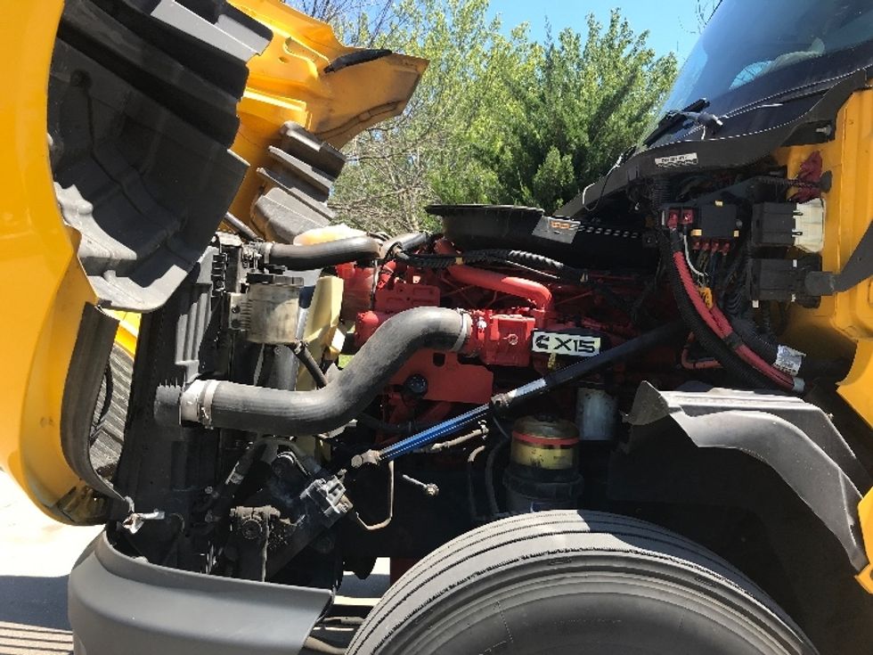 Sleeper Tractor-Heavy Duty Tractors-International-2022-LT625-Kansas City-MO-547,386\n\t\tmiles-$ 45,250 - Image 21