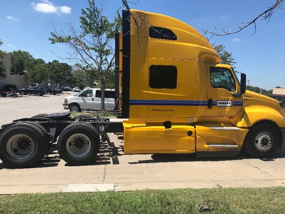 Sleeper Tractor-Heavy Duty Tractors-International-2022-LT625-Kansas City-MO-547,386\n\t\tmiles-$ 45,250 - Image 8