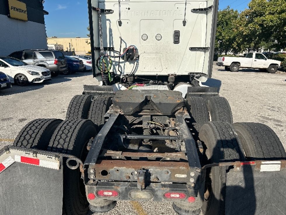 Sleeper Tractor-Heavy Duty Tractors-International-2022-LT625-Katy-TX-360,927\n\t\tmiles-$ 71,500 - Image 6