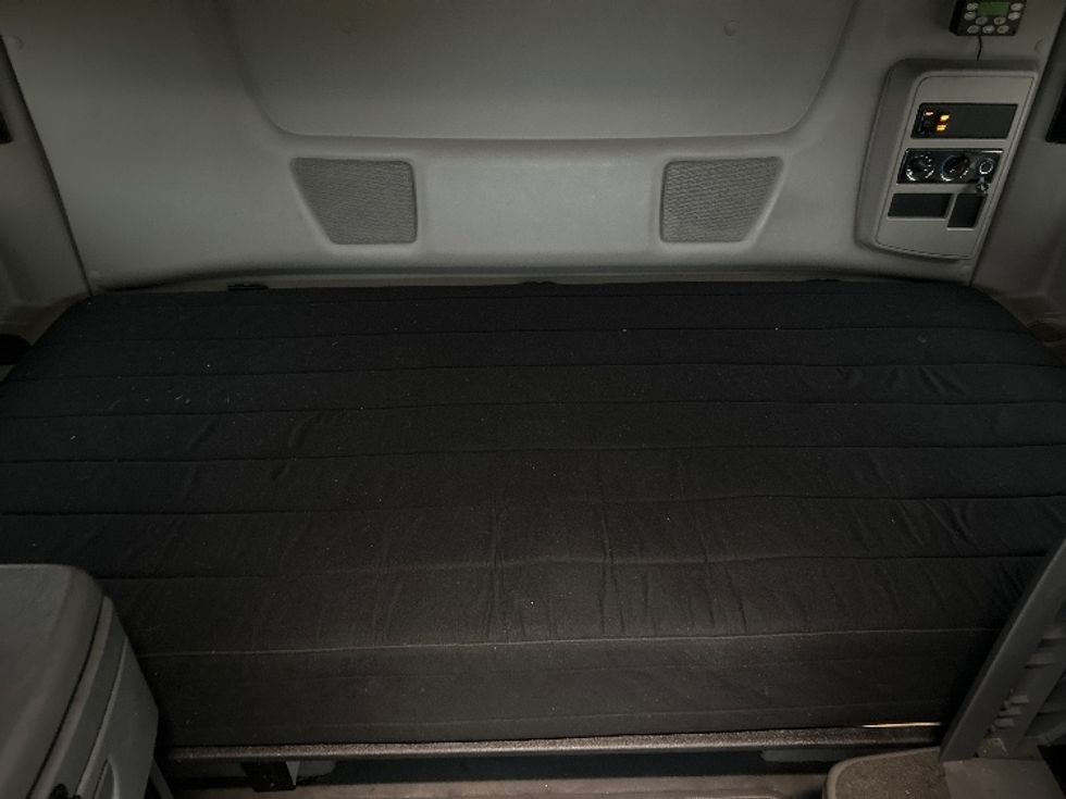 Sleeper Tractor-Heavy Duty Tractors-International-2022-LT625-Katy-TX-364,999\n\t\tmiles-$ 48,250 - Image 17