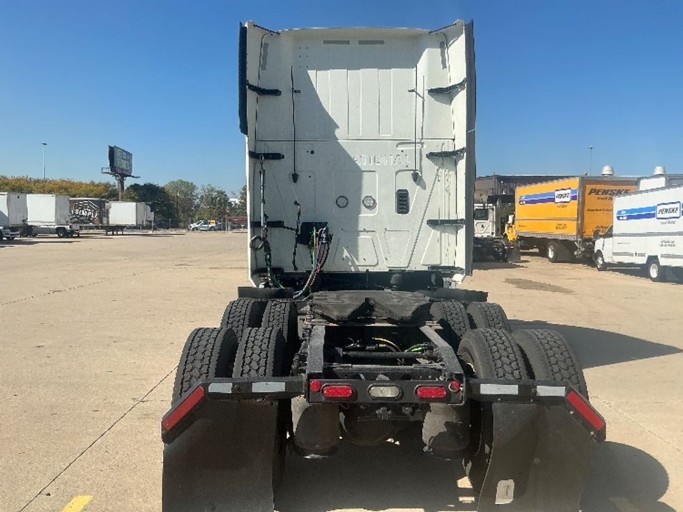Sleeper Tractor-Heavy Duty Tractors-International-2022-LT625-Kentwood-MI-400,231\n\t\tmiles-$ 63,000 - Image 6