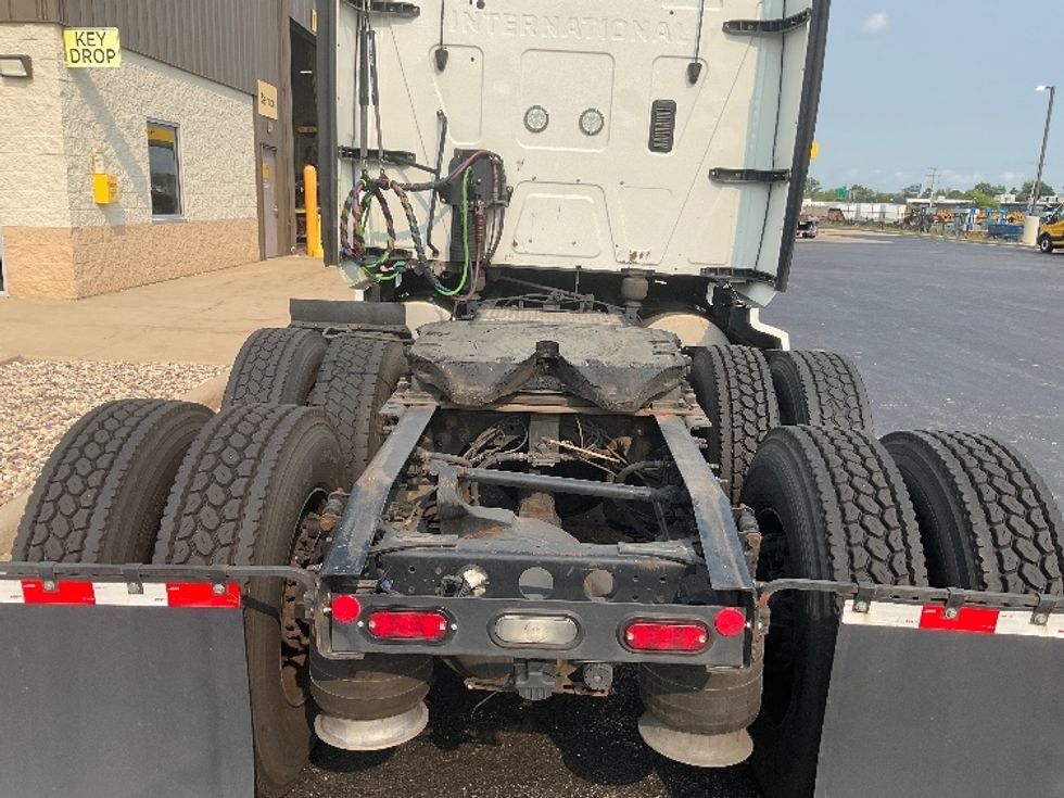 Sleeper Tractor-Heavy Duty Tractors-International-2022-LT625-La Porte-IN-413,823\n\t\tmiles-$ 67,750 - Image 6