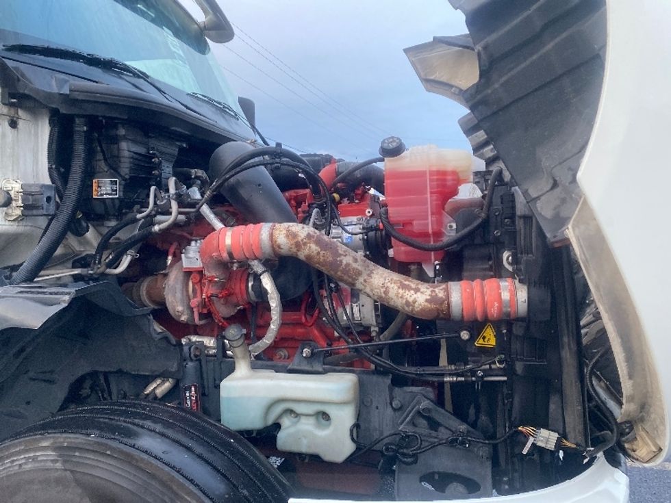 Sleeper Tractor-Heavy Duty Tractors-International-2022-LT625-Laredo-TX-613,153\n\t\tmiles-$ 42,500 - Image 20