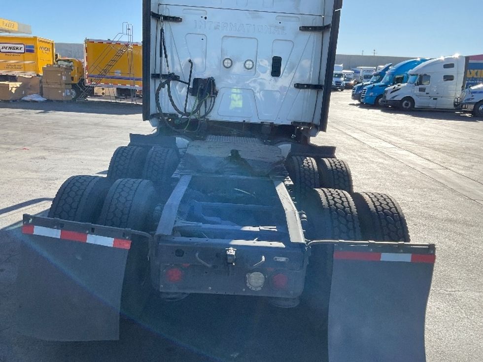 Sleeper Tractor-Heavy Duty Tractors-International-2022-LT625-Las Vegas-NV-348,712\n\t\tmiles-$ 71,000 - Image 6