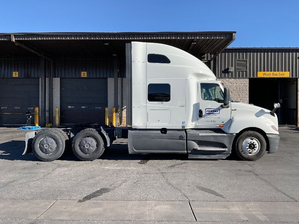 Sleeper Tractor-Heavy Duty Tractors-International-2022-LT625-Las Vegas-NV-348,712\n\t\tmiles-$ 71,000 - Image 8