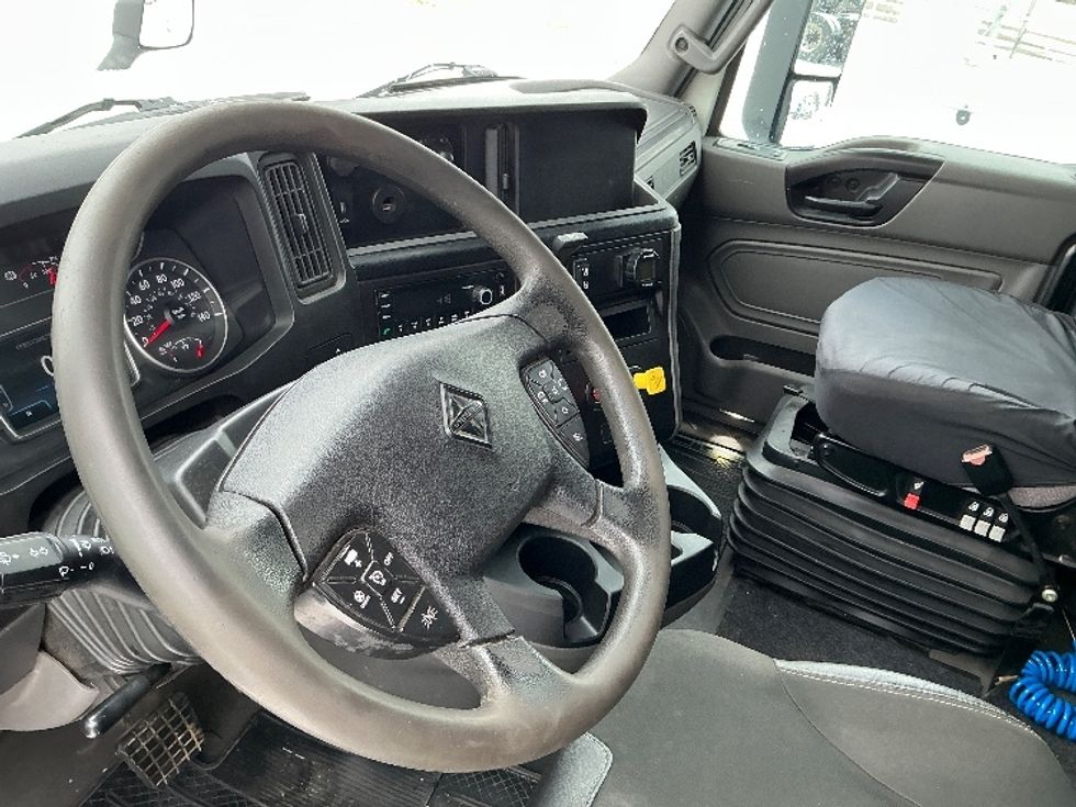 Sleeper Tractor-Heavy Duty Tractors-International-2022-LT625-Lethbridge-AB-626,143\n\t\tkm-$ 87,500 - Image 10