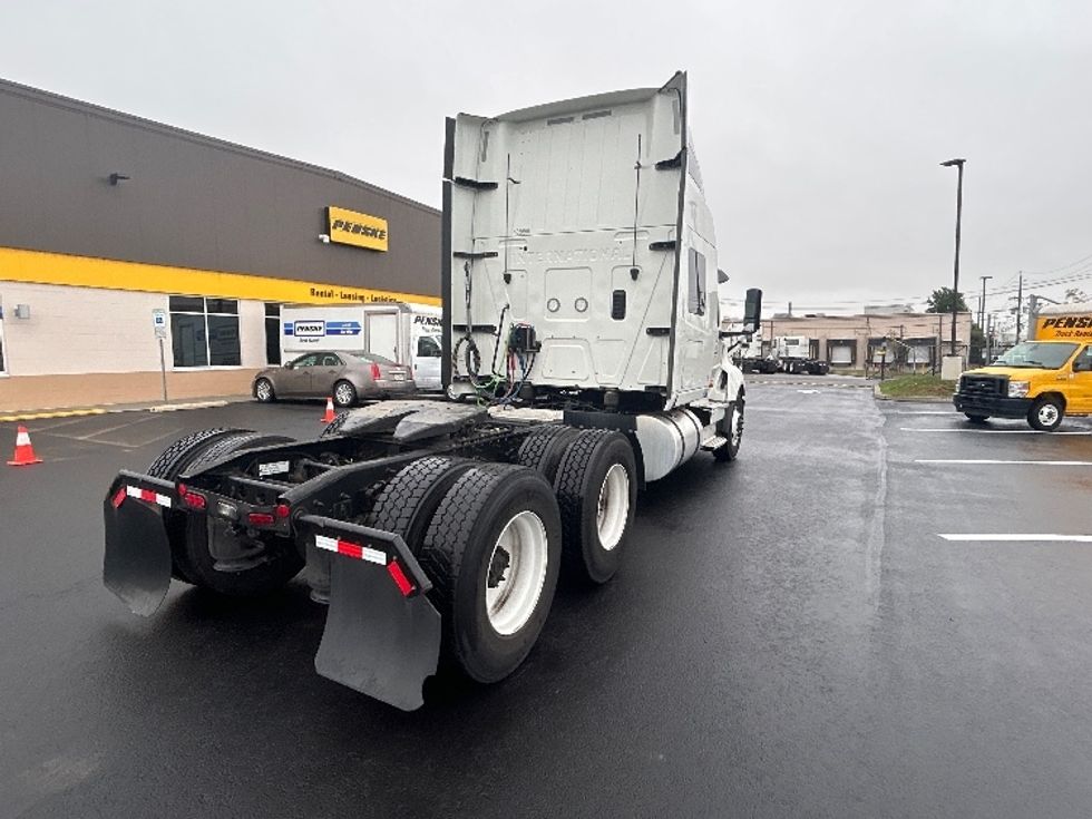 Sleeper Tractor-Heavy Duty Tractors-International-2022-LT625-Linden-NJ-250,560\n\t\tmiles-$ 74,250 - Image 7