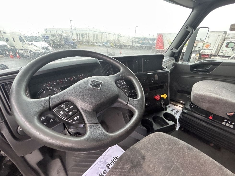 Sleeper Tractor-Heavy Duty Tractors-International-2022-LT625-Linden-NJ-345,350\n\t\tmiles-$ 48,500 - Image 10