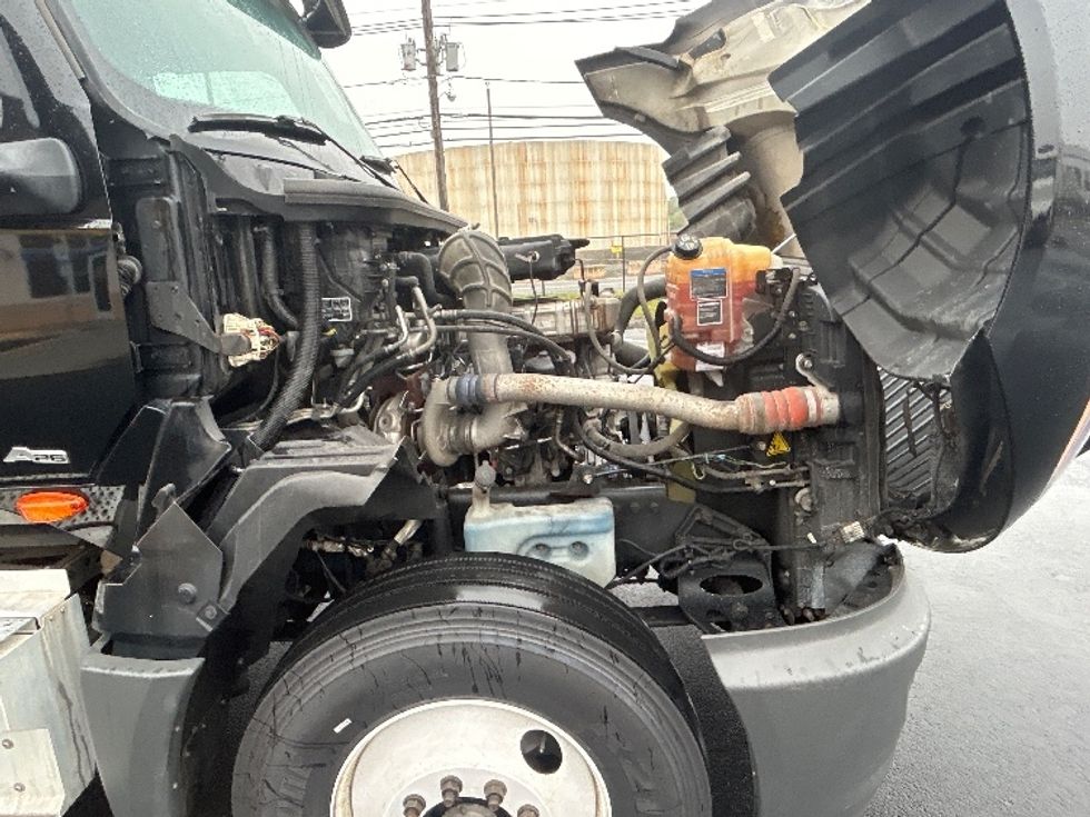 Sleeper Tractor-Heavy Duty Tractors-International-2022-LT625-Linden-NJ-345,350\n\t\tmiles-$ 48,500 - Image 20