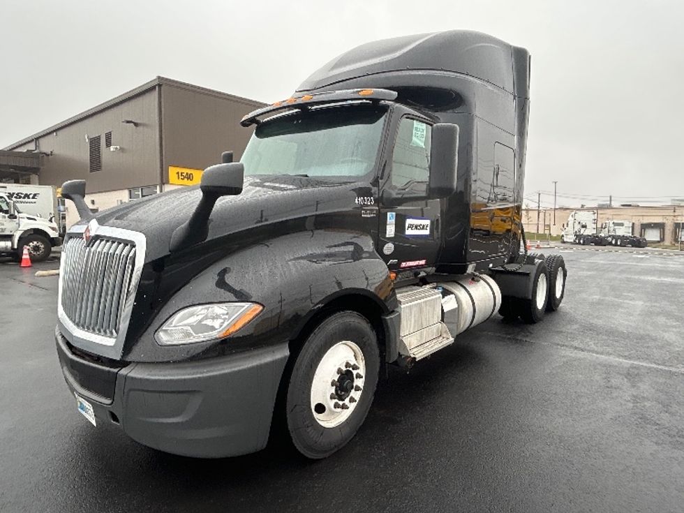 Sleeper Tractor-Heavy Duty Tractors-International-2022-LT625-Linden-NJ-345,350\n\t\tmiles-$ 48,500 - Image 3