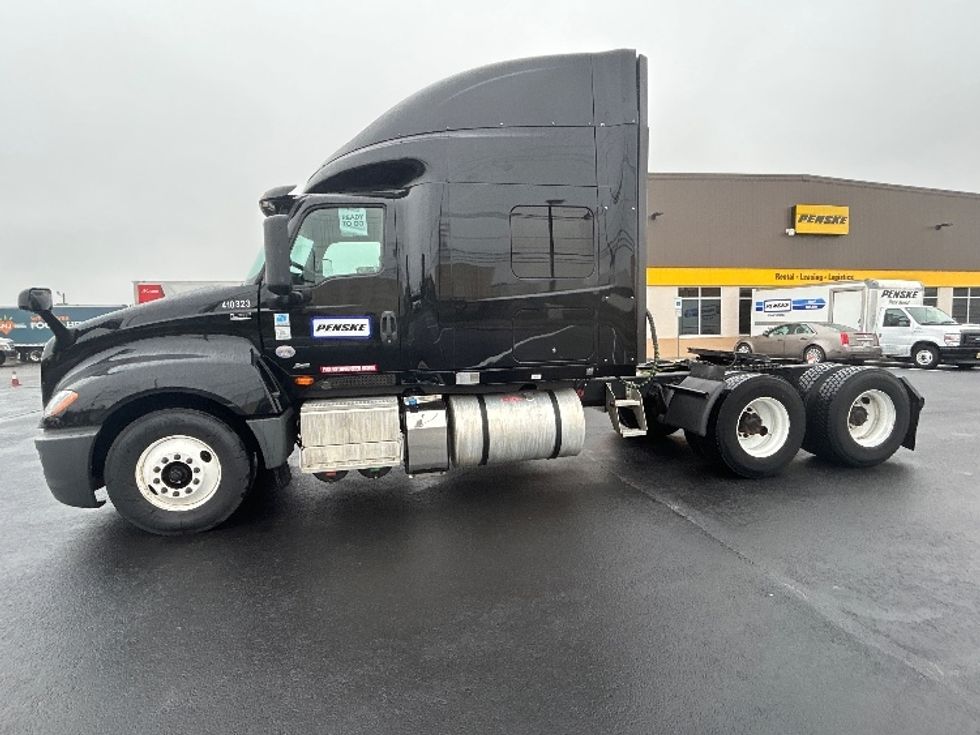 Sleeper Tractor-Heavy Duty Tractors-International-2022-LT625-Linden-NJ-345,350\n\t\tmiles-$ 48,500 - Image 4