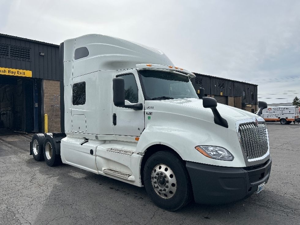 Sleeper Tractor-Heavy Duty Tractors-International-2022-LT625-Liverpool-NY-345,215\n\t\tmiles-$ 66,250 - Image 1