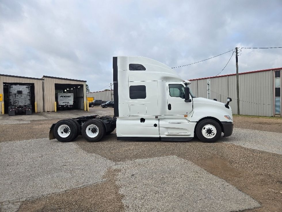 Sleeper Tractor-Heavy Duty Tractors-International-2022-LT625-Longview-TX-479,275\n\t\tmiles-$ 61,000 - Image 8
