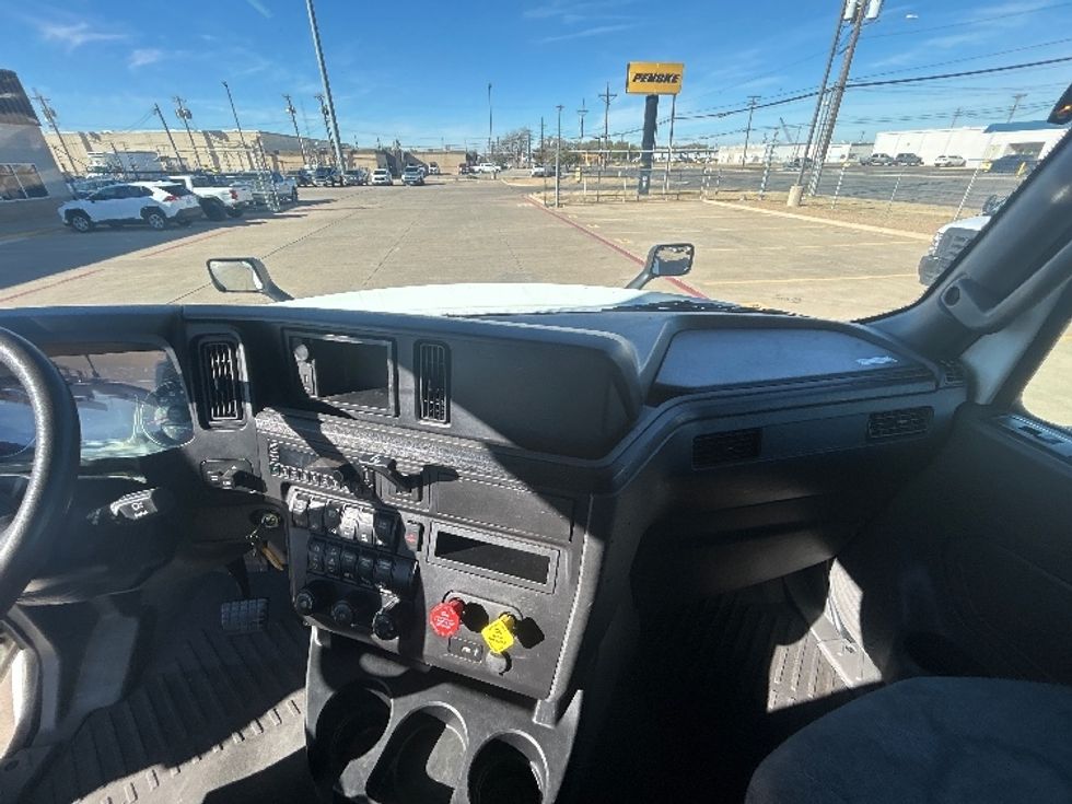 Sleeper Tractor-Heavy Duty Tractors-International-2022-LT625-Lubbock-TX-429,572\n\t\tmiles-$ 62,750 - Image 14