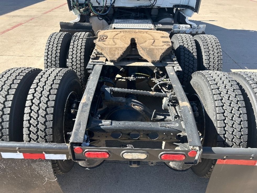 Sleeper Tractor-Heavy Duty Tractors-International-2022-LT625-Lubbock-TX-429,572\n\t\tmiles-$ 62,750 - Image 6