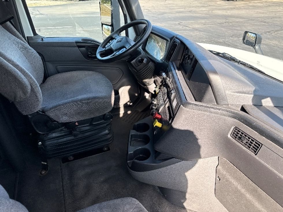 Sleeper Tractor-Heavy Duty Tractors-International-2022-LT625-Mansfield-OH-479,889\n\t\tmiles-$ 55,750 - Image 15