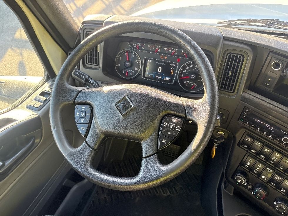 Sleeper Tractor-Heavy Duty Tractors-International-2022-LT625-Medley-FL-507,667\n\t\tmiles-$ 56,250 - Image 11