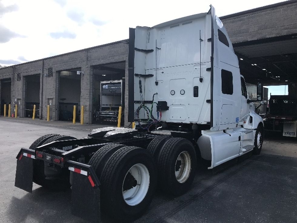 Sleeper Tractor-Heavy Duty Tractors-International-2022-LT625-Milwaukee-WI-354,010\n\t\tmiles-$ 68,000 - Image 7