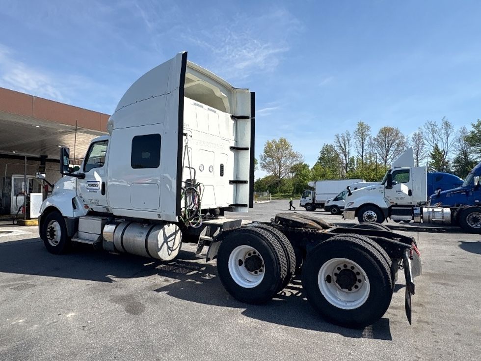 Sleeper Tractor-Heavy Duty Tractors-International-2022-LT625-Montgomery-NY-408,914\n\t\tmiles-$ 59,750 - Image 5