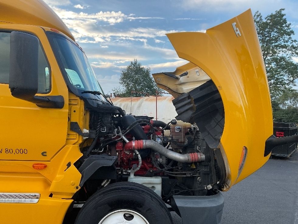 Sleeper Tractor-Heavy Duty Tractors-International-2022-LT625-New Castle-DE-334,539\n\t\tmiles-$ 65,750 - Image 20