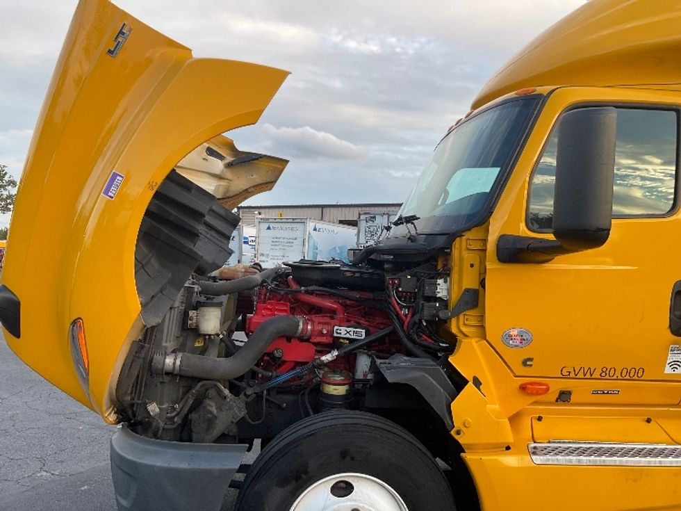 Sleeper Tractor-Heavy Duty Tractors-International-2022-LT625-New Castle-DE-334,539\n\t\tmiles-$ 65,750 - Image 21