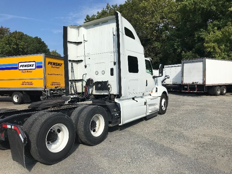 Sleeper Tractor-Heavy Duty Tractors-International-2022-LT625-Newport News-VA-286,700\n\t\tmiles-$ 77,000 - Image 7