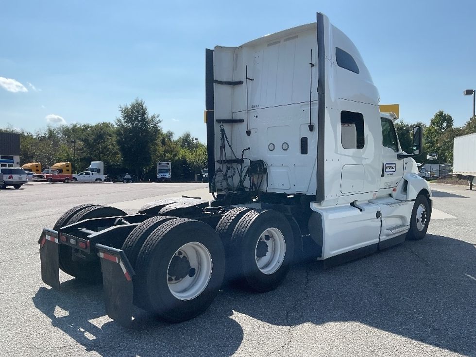 Sleeper Tractor-Heavy Duty Tractors-International-2022-LT625-Norfolk-VA-385,837\n\t\tmiles-$ 66,500 - Image 21