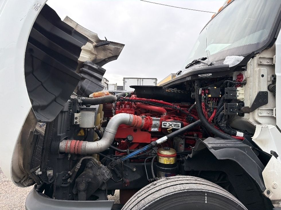 Sleeper Tractor-Heavy Duty Tractors-International-2022-LT625-North Bergen-NJ-450,657\n\t\tmiles-$ 59,000 - Image 21