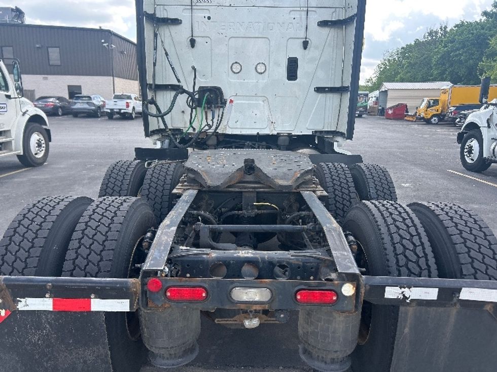 Sleeper Tractor-Heavy Duty Tractors-International-2022-LT625-Obetz-OH-465,829\n\t\tmiles-$ 53,250 - Image 6