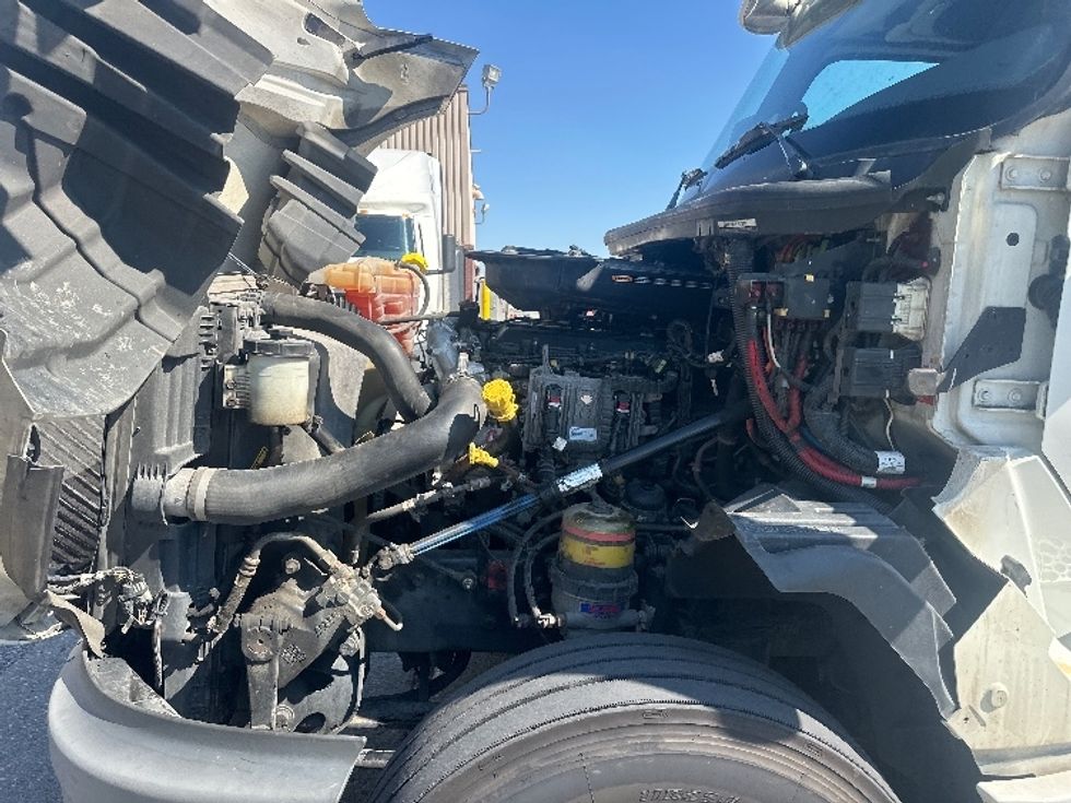 Sleeper Tractor-Heavy Duty Tractors-International-2022-LT625-Omaha-NE-423,971\n\t\tmiles-$ 46,750 - Image 21