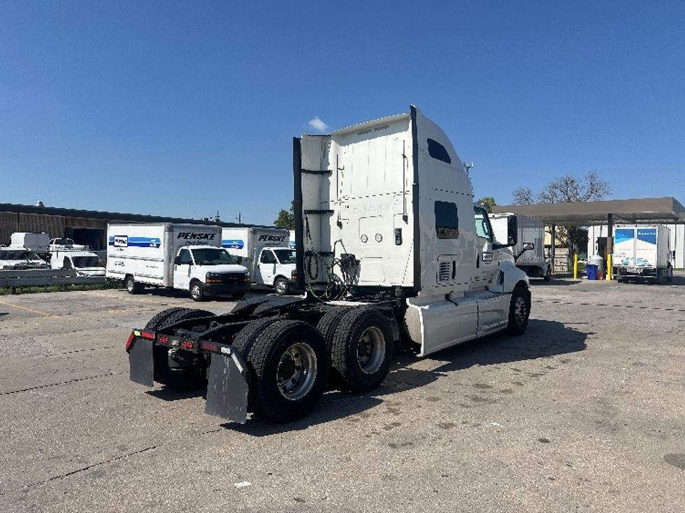 Sleeper Tractor-Heavy Duty Tractors-International-2022-LT625-Omaha-NE-423,971\n\t\tmiles-$ 46,750 - Image 7