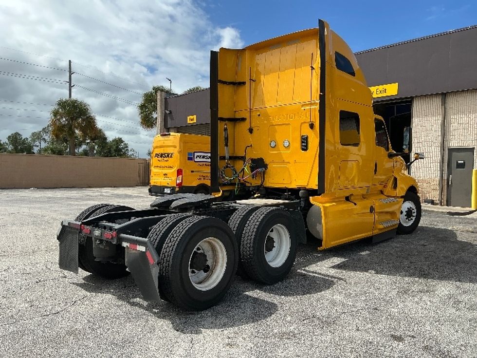 Sleeper Tractor-Heavy Duty Tractors-International-2022-LT625-Orlando-FL-352,782\n\t\tmiles-$ 65,500 - Image 7