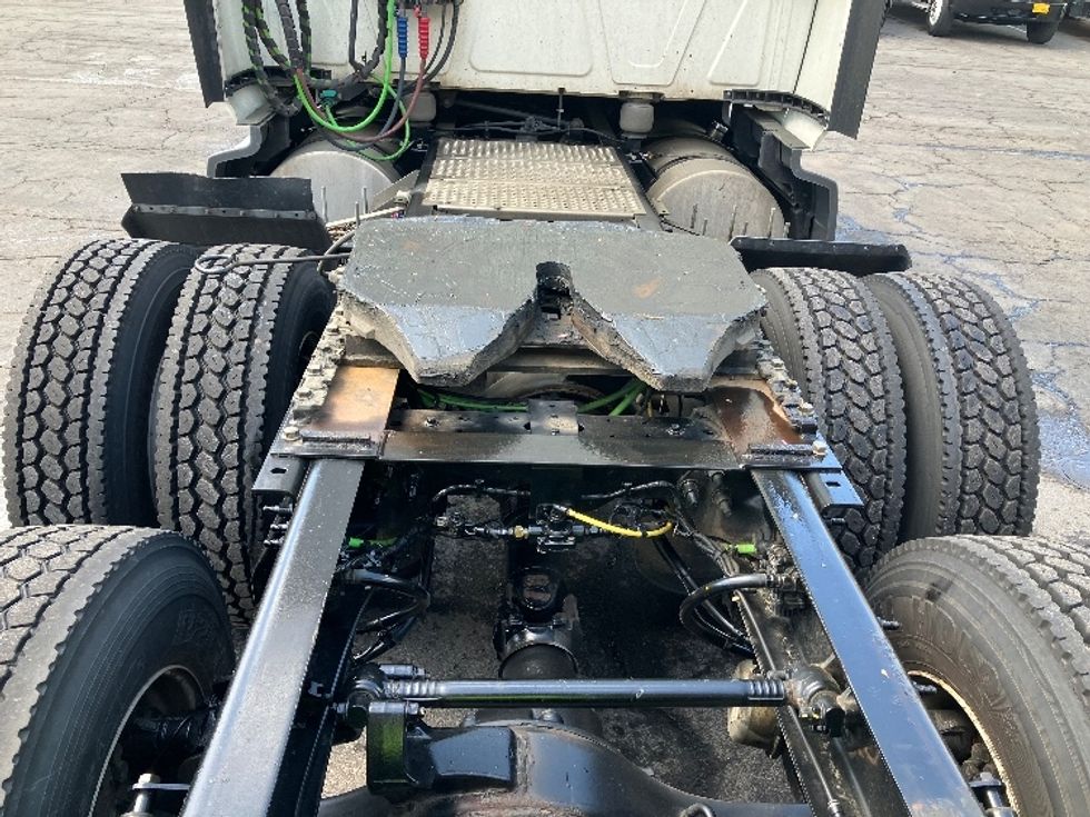 Sleeper Tractor-Heavy Duty Tractors-International-2022-LT625-Parsippany-NJ-643,534\n\t\tmiles-$ 49,250 - Image 6