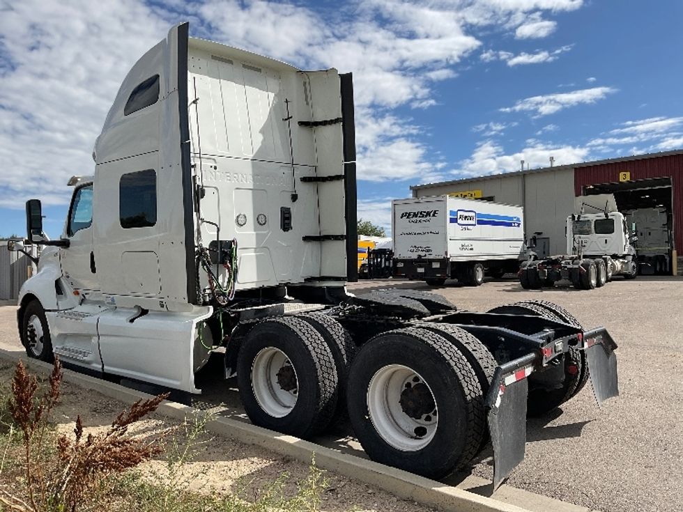 Sleeper Tractor-Heavy Duty Tractors-International-2022-LT625-Pasco-WA-385,995\n\t\tmiles-$ 73,750 - Image 5